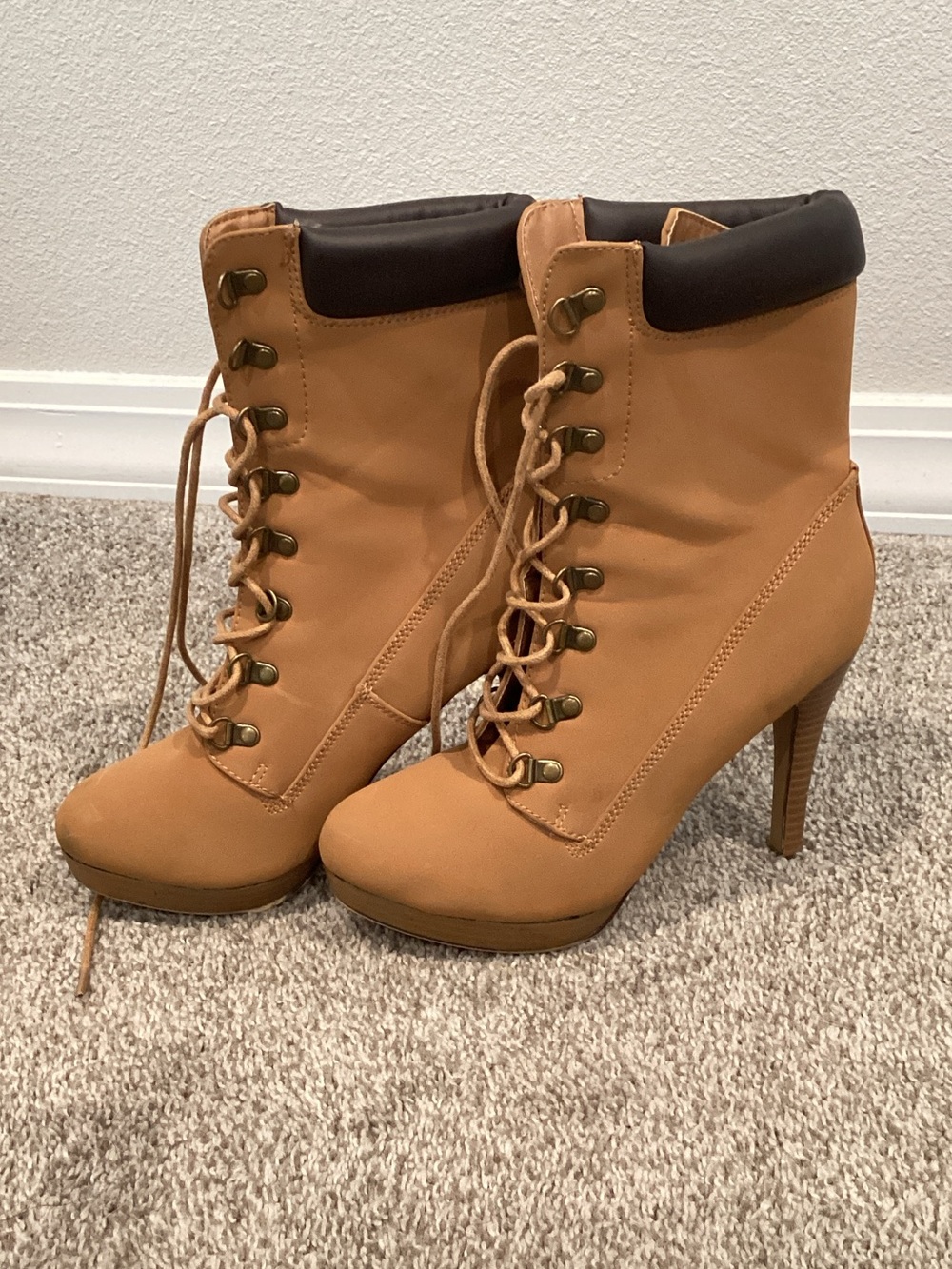 Shoe Dazzle Tan Lace-Up High-Heel Ankle Booties